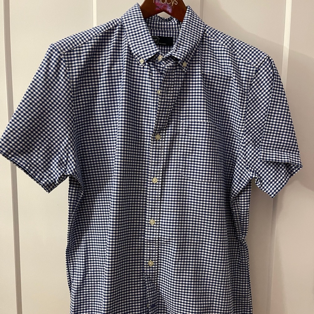 Gap: blue checkered box short sleeve button down